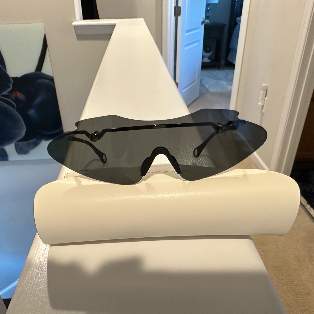 New Fenty Rimless Wrap Around Centerfold 130mm Mask Sunglasses In Black